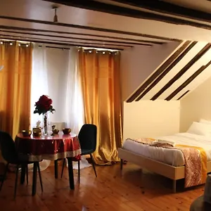  Appartement Dames De Montmartre